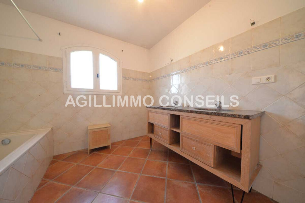 � vendre  Villa Puget-sur-Argens (83480)