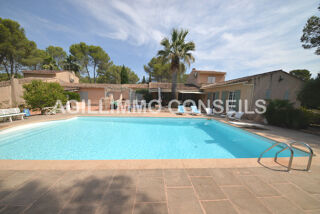  Villa � vendre 7 pi�ces 3082 m�