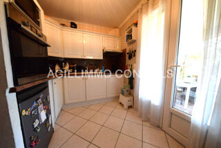  Villa à vendre 6 pièces 1256 m²