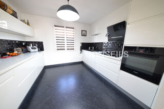  Villa � vendre 5 pi�ces 102 m�