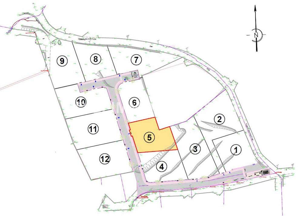 Vente Terrain Beau terrain constructible 703 m2 Roquebrune sur argens