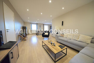  Villa à vendre 5 pièces 140 m²