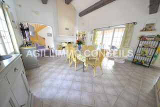  Villa � vendre 7 pi�ces 3082 m�