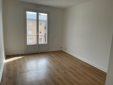  Appartement  louer 4 pices 97 m