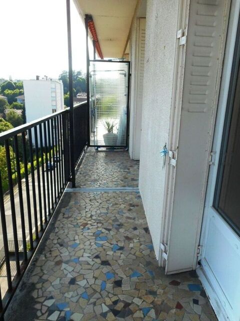  Appartement � louer 4 pi�ces 73 m�