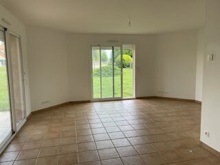  Maison à louer 5 pièces 109 m²