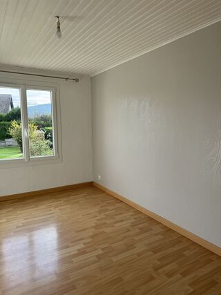  Maison à louer 5 pièces 111 m²