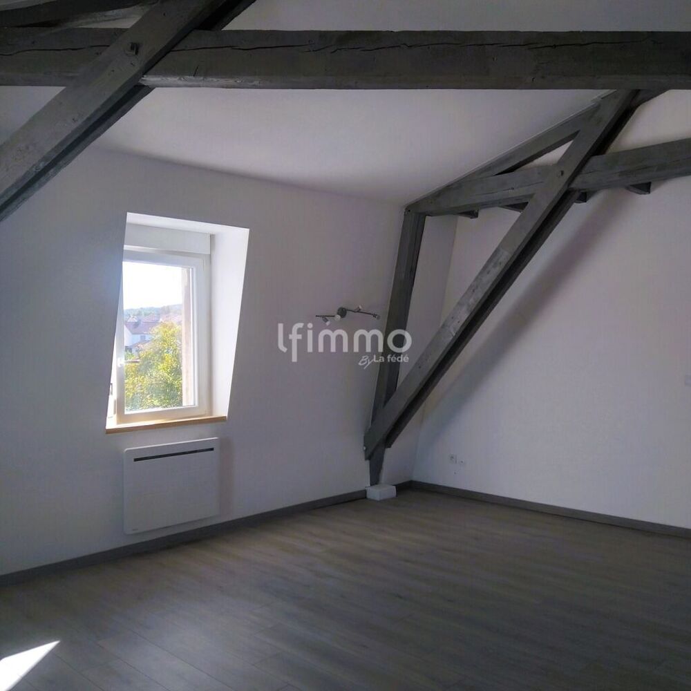 Location Appartement À Louer F2 Loft dans Maison de Caractère, Jardin & Parking Privé Pagny-sur-moselle