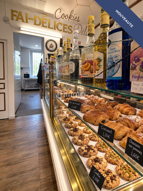   Fond de commerce avec belle visibilité et terrasse de 18 M² 