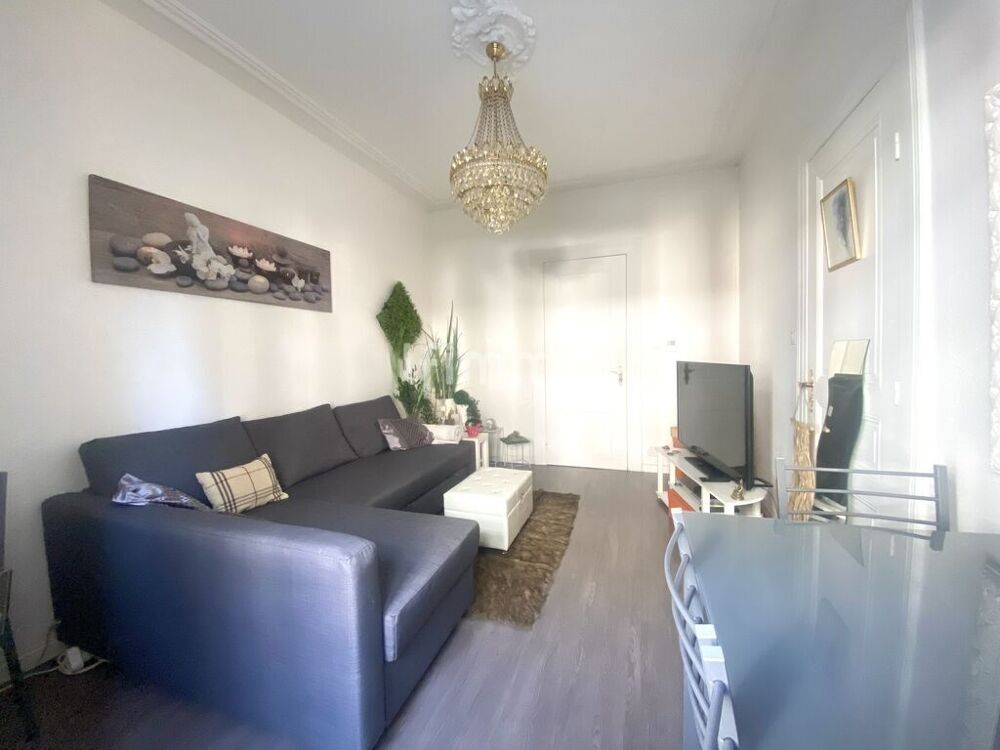 Vente Appartement Rare  Mulhouse centre – F3 rénové avec cour privative de 90 m² Mulhouse