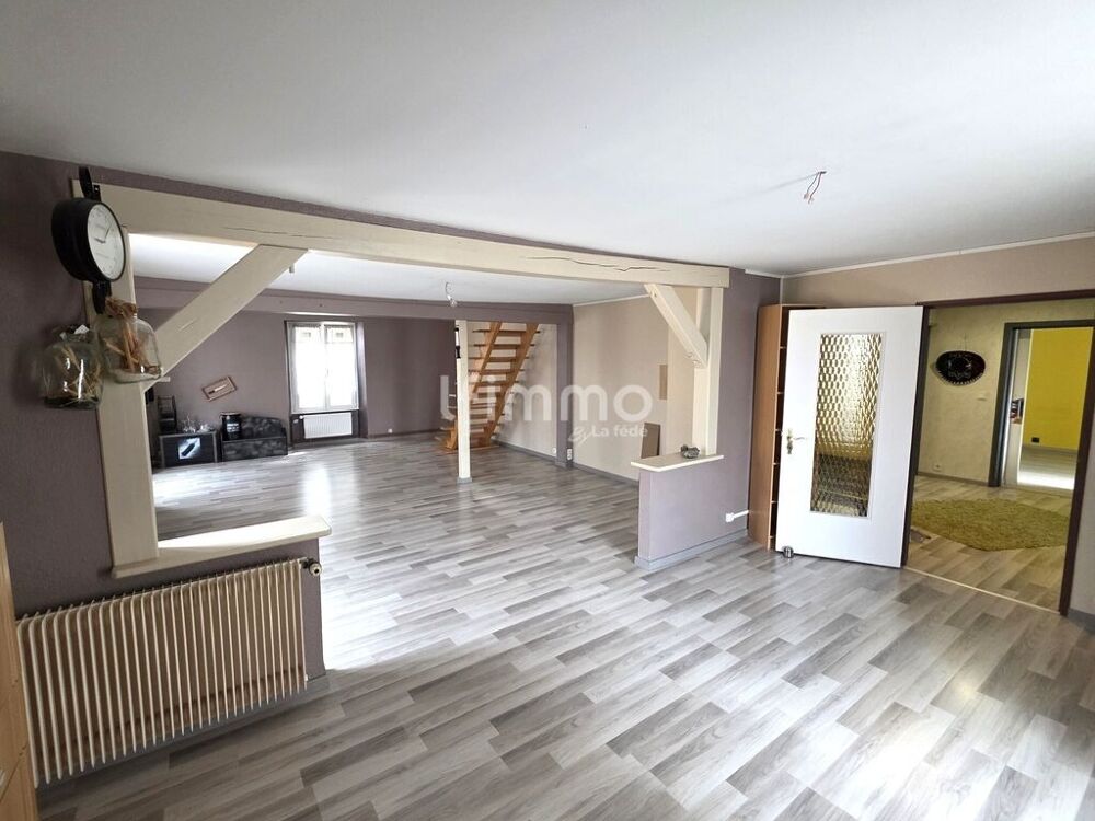 Vente Appartement Grand duplex familial de 143 m² avec 2 garages et jardin privati Cernay