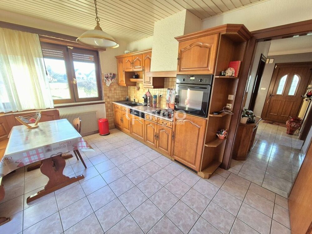 Maison avec appartement à Mertzwiller.