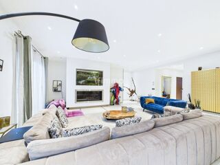  Maison � vendre 7 pi�ces 378 m�