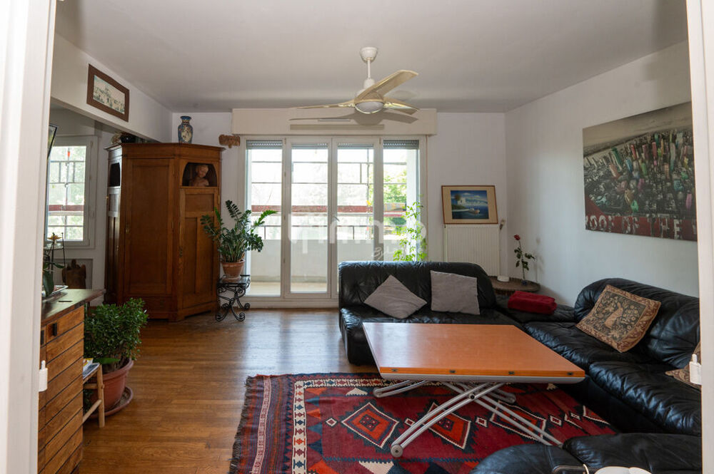 Bel appartement 5 p 113 m² env. à Strasbourg Stockfeld