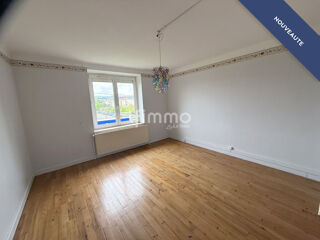  Appartement � louer 4 pi�ces 109 m�