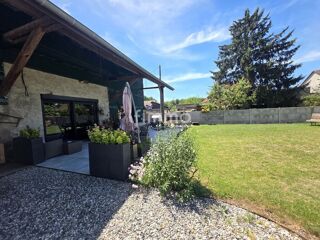 Maison 7 pièces 221 m² · à Schweighouse-Thann · 221 m² · 475 000 €