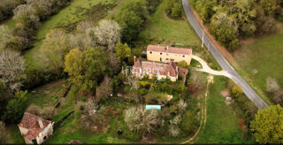  Maison à vendre 13 pièces 361 m²