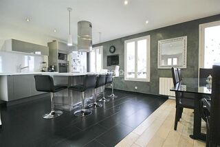  Appartement à vendre 6 pièces 136 m²