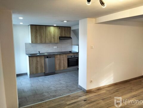   Maison 3 pi�ces de 62m2 avec une cour Maison - 3 pi�ce(s) - 62 m�