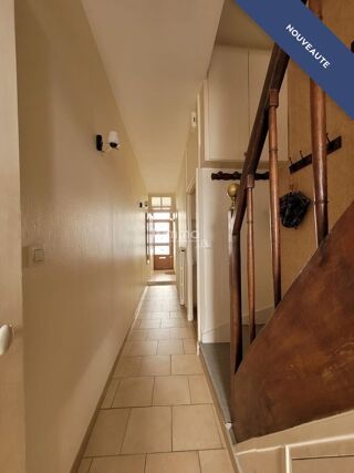  Maison  vendre 11 pices 205 m