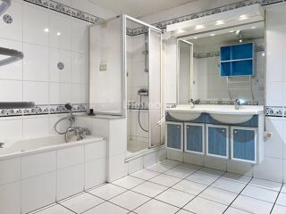  Maison à vendre 11 pièces 290 m²