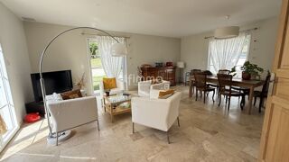  Maison  vendre 6 pices 140 m