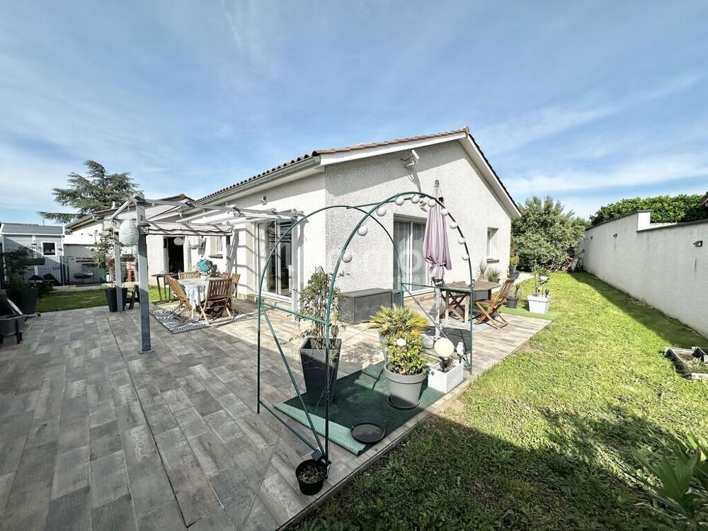 Maison 81m² plain-pied Terrain 421m² Garage cabanon de jardin