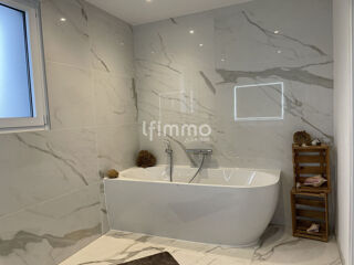  Immeuble à vendre 7 pièces 298 m²