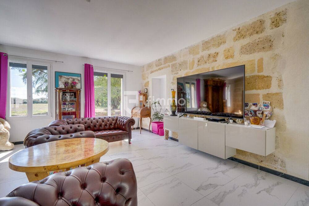 Vente Maison Maison en pierre de 340m² + dépendance 515 000€ FAI Ambares et lagrave
