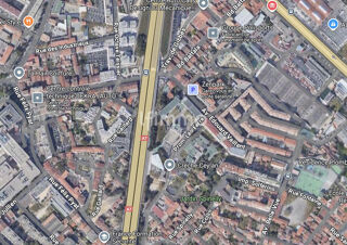  Immeuble � vendre 15 + pi�ces 360 m�