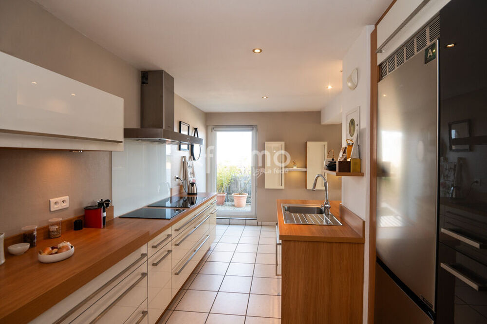 Vente Appartement Très bel attique 149 m² env. avec terrasse 63 m², 2 parkings et Schiltigheim