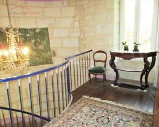  Maison à vendre 15 + pièces 530 m²