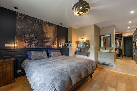   Superbe propri�t� et terrain attenant -box � chevaux Maison - 10 pi�ce(s) - 689 m�