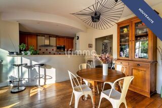Vente Appartement Appartement T5/T6 de 130m2 - Saint Tronc 13010 Marseille 10
