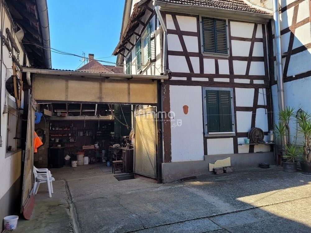Corps de ferme à Niederroedern