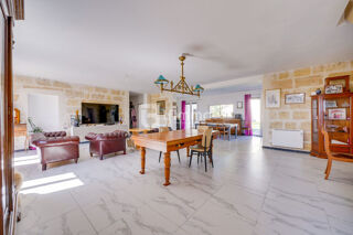  Maison à vendre 11 pièces 340 m²