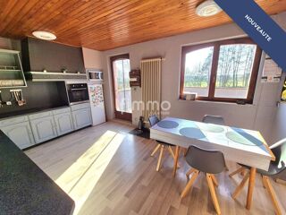  Immeuble � vendre 10 pi�ces 261 m�