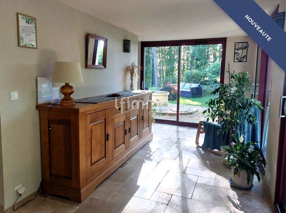 Vente Maison Maison de 263m² sur un terrain de 9980m² au milieu de la nature Manaurie