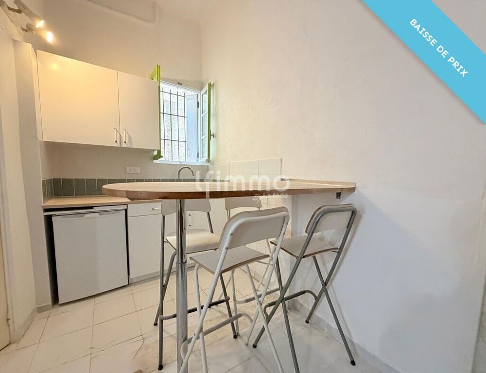 Studio 22 m² Montpellier centre, grande hauteur sous plafond