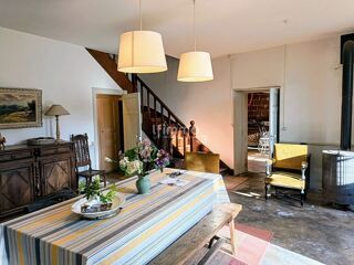  Maison  vendre 10 pices 198 m