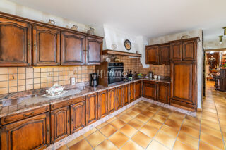  Maison à vendre 5 pièces 270 m²