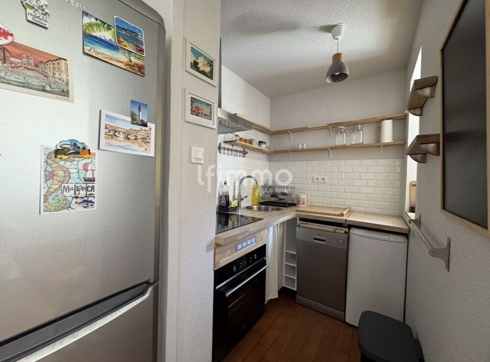 Appartement T2 28 m2 - 1er étage - stationnement - Argelès sur m