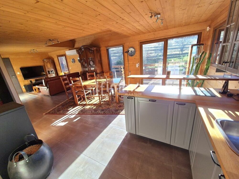 Magnifique chalet de 4 pièces à Obersteinbach.