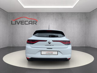 Megane IV M&eacute;gane IV Berline Blue dCi 115 EDC Business 2021 occasion 45650 Saint-Jean-le-Blanc