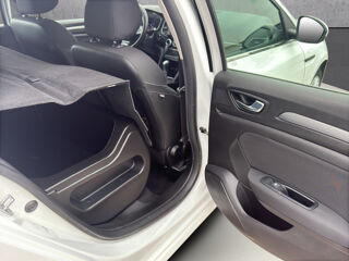 Megane IV M&eacute;gane IV Berline Blue dCi 115 EDC - 21N Business 2021 occasion 45650 Saint-Jean-le-Blanc
