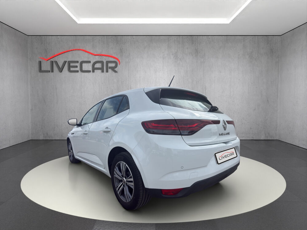 Megane IV Berline Blue dCi 115 EDC Evolution 2023 occasion 45650 Saint-Jean-le-Blanc