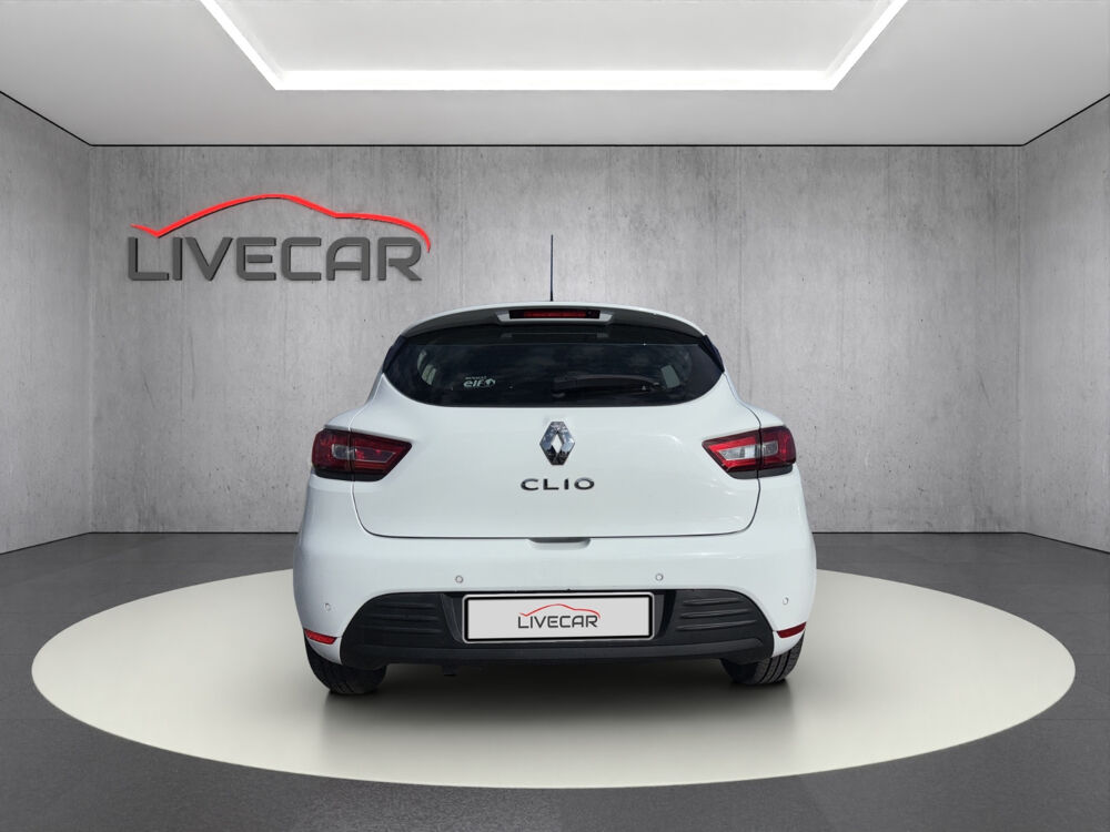 Clio IV CLIO SOCIETE DCI 75 ENERGY E6C AIR MEDIANAV 2019 occasion 45650 Saint-Jean-le-Blanc