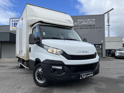 Iveco Daily FOURGON 35C15 2016 occasion Châteaubernard 16100