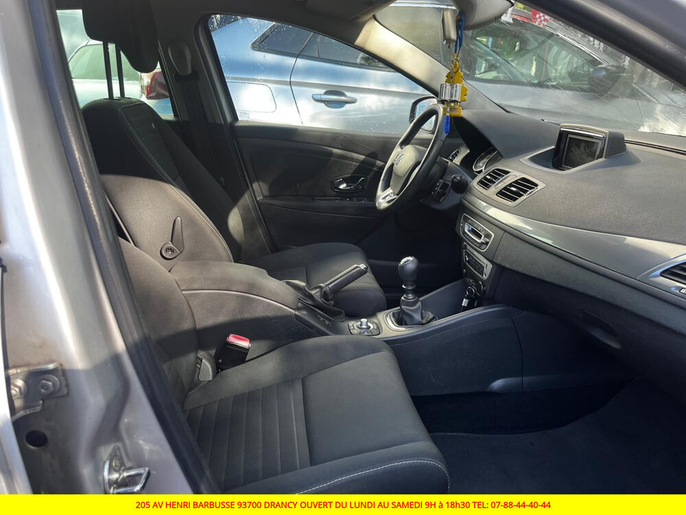 M&eacute;gane III Estate M&eacute;gane Estate III TCE 115 Energy Limited 2015 occasion 93700 Drancy