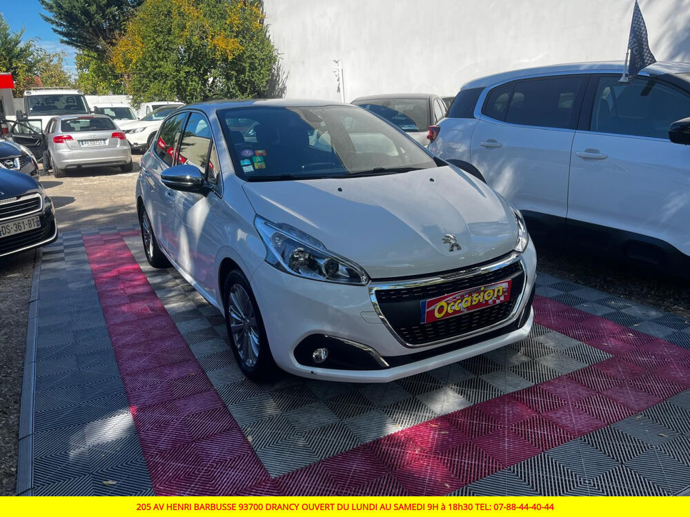 208 1.2 PureTech 110ch S&S EAT6 Allure 2016 occasion 93700 Drancy